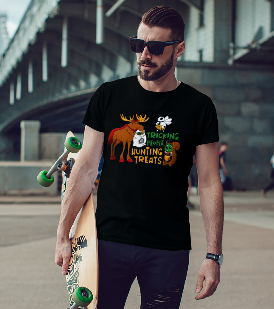Tricking People Hunting Treats Moose Squirrel Ghost Halloween T-Shirt