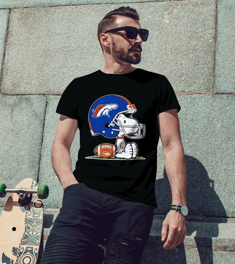 Peanuts Snoopy Denver Broncos Helmet Fan Favorite T-Shirt