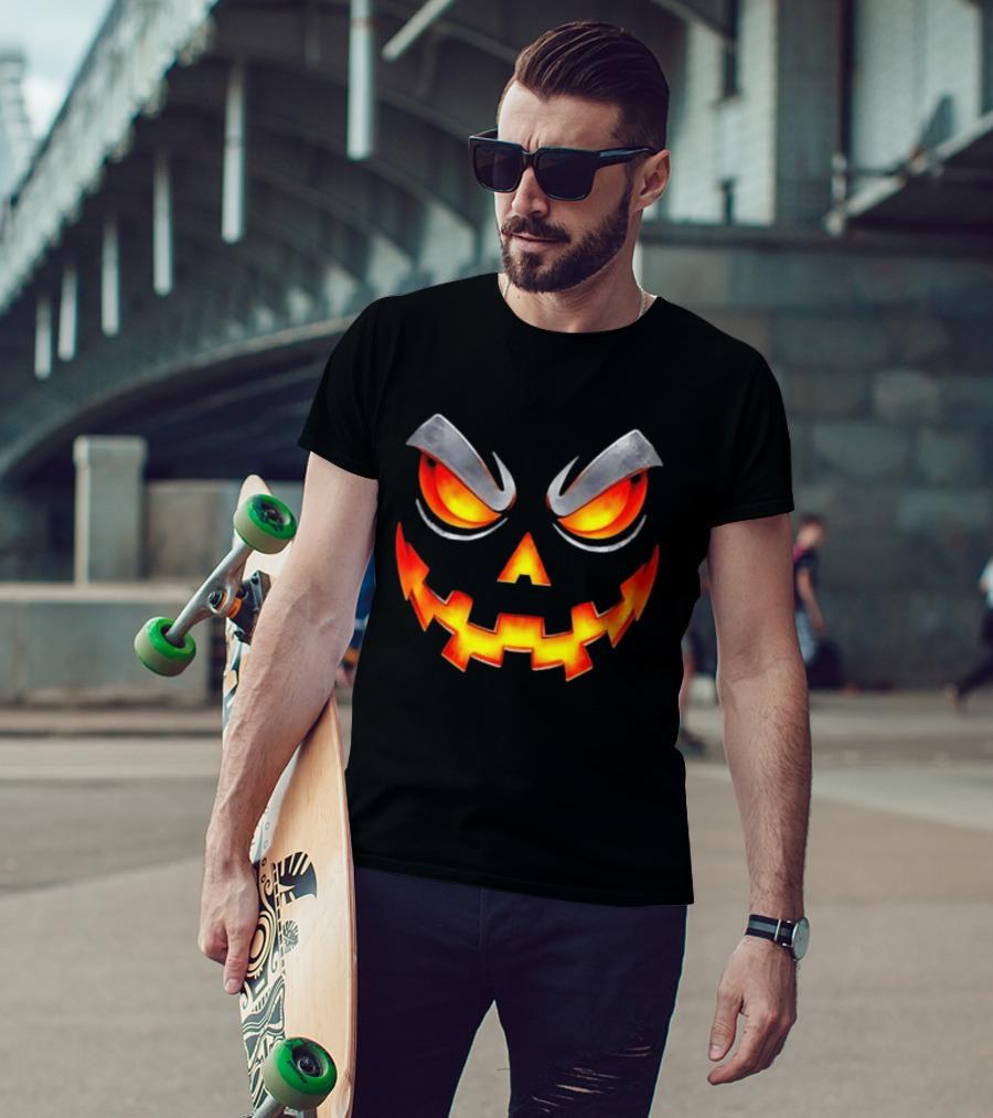 Pumpkin King Wicked Halloween 2026 Fiery Face Jack O' Lantern T-Shirt