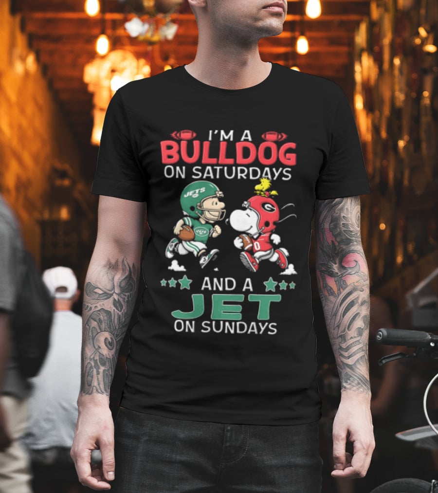 Charlie Brown Snoopy Woodstock I'm A Bulldog On Saturdays And A Jet On Sundays NCAAF NFL T-Shirt