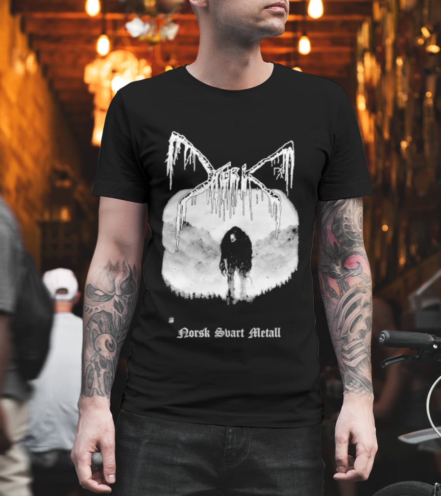 Mork Norsk Sbart Metal Skull Bat T-Shirt
