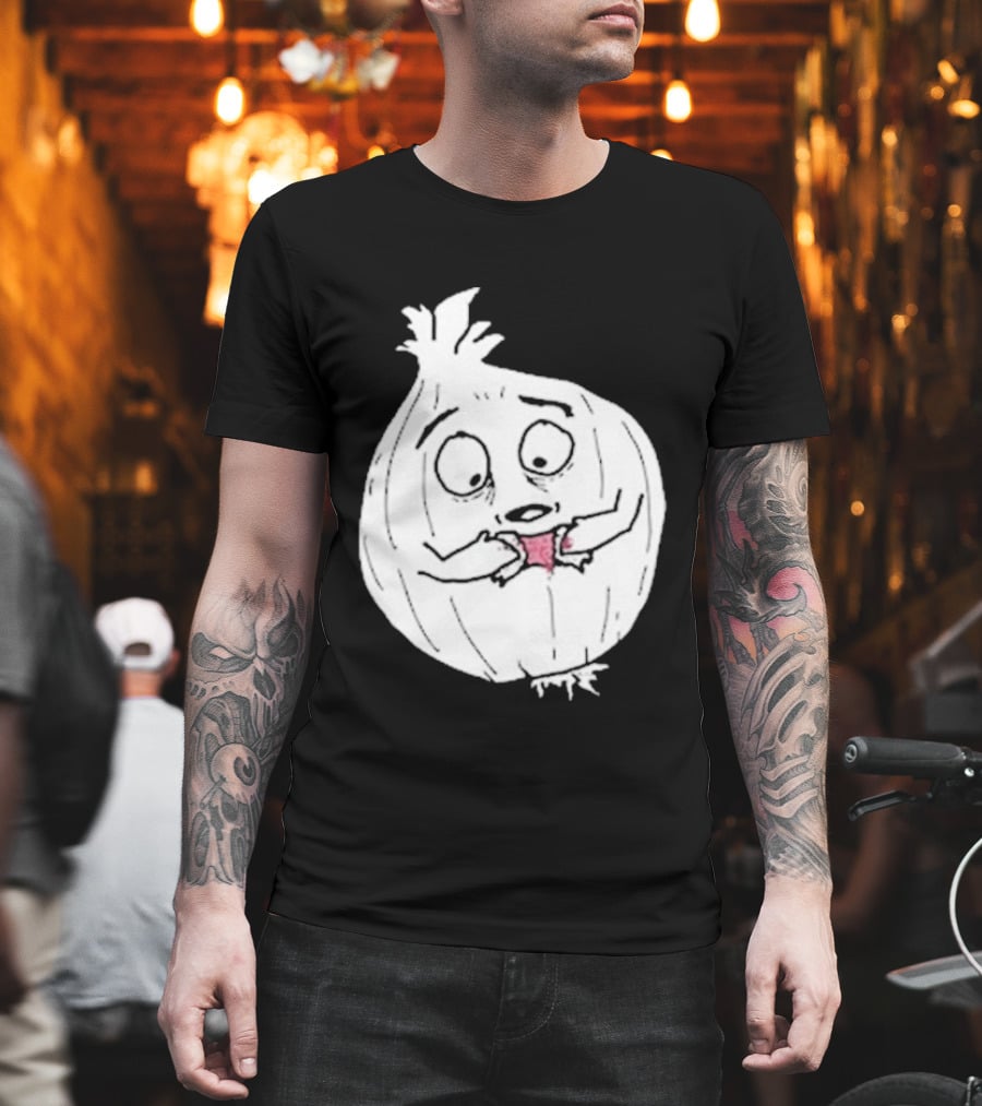 Garlic Shrinkage Funny Cartoon Onion T-Shirt