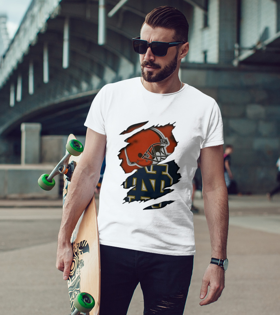 Cleveland Browns Notre Dame Fighting Irish Ripped Helmet ND T-Shirt