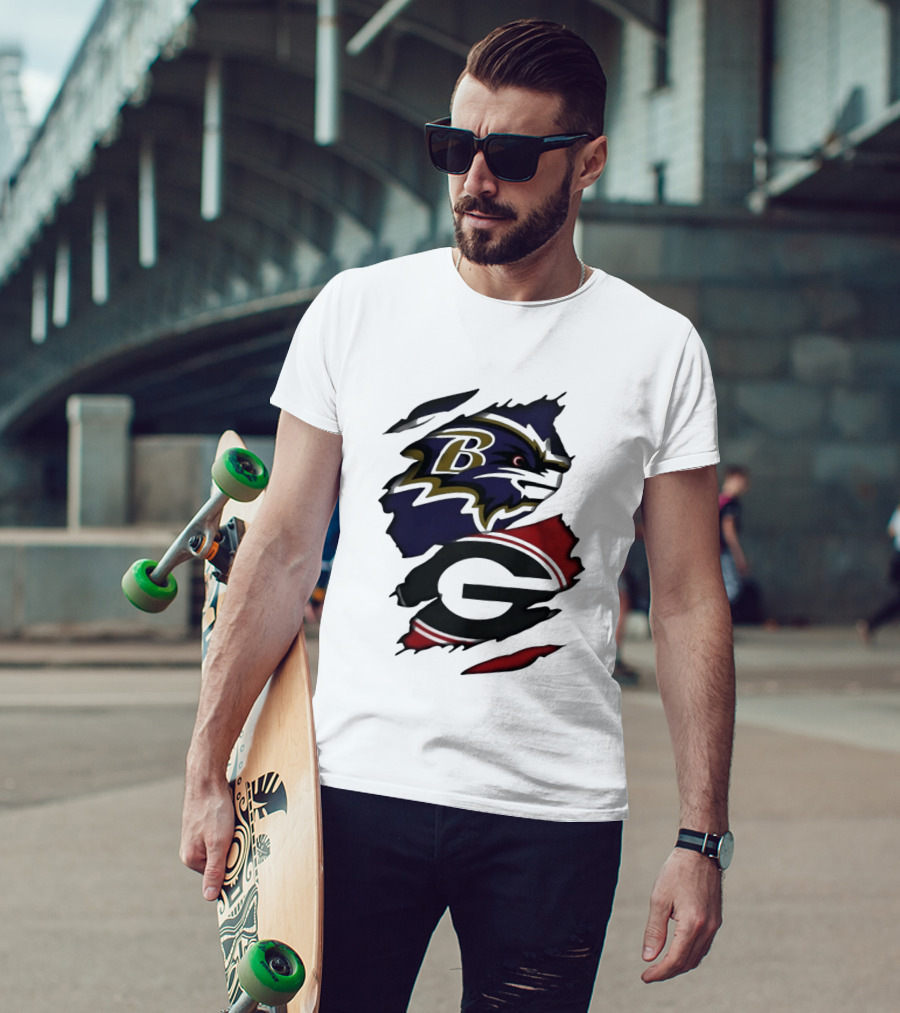 Baltimore Ravens Georgia Bulldogs Split Ripped Fabric T-Shirt