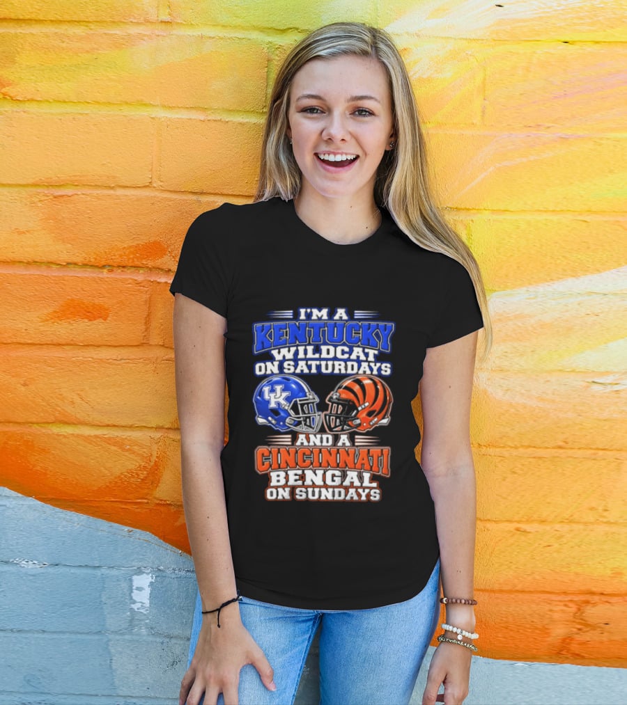 I'm A Kentucky Wildcat On Saturdays And A Cincinnati Bengal On Sundays Helmet T-Shirt