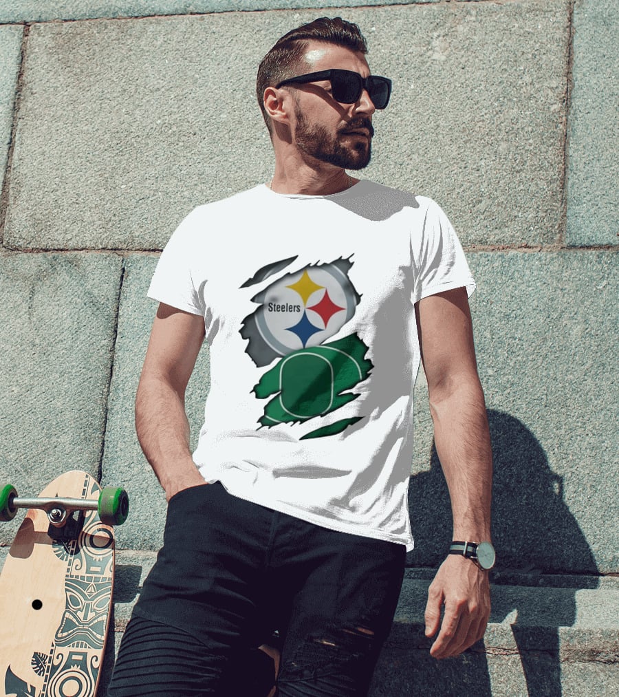 Steelers Oregon Ducks Ripped Skin Effect T-Shirt