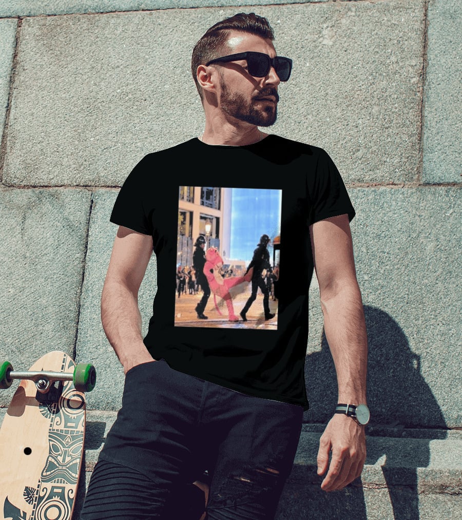Original Pink Panther France Protests 2026 Police Mascot Arrest Scene T-Shirt