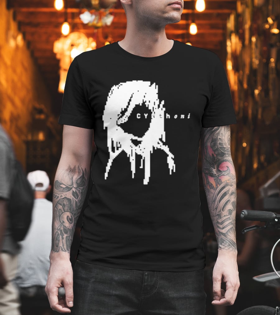 Cynthoni Pixel Distorted T-Shirt