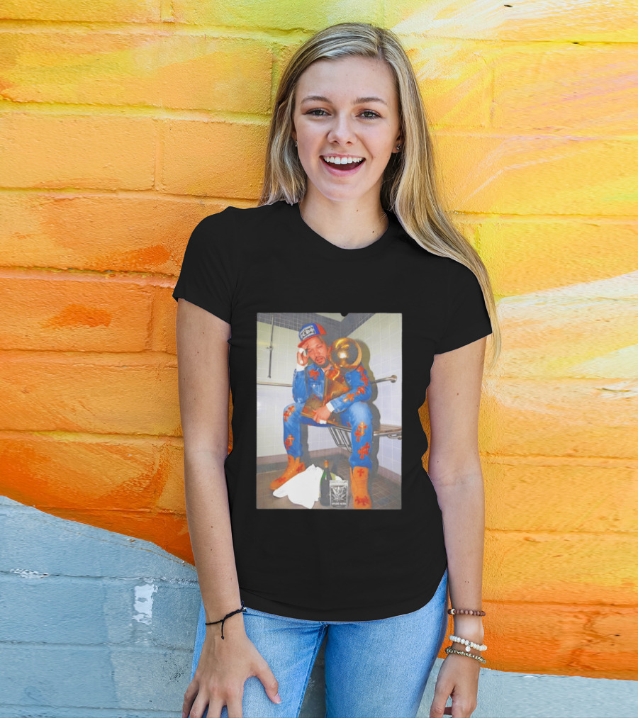 Jalen Brunson New York Knicks Trophy Celebration Drinking Wine T-Shirt