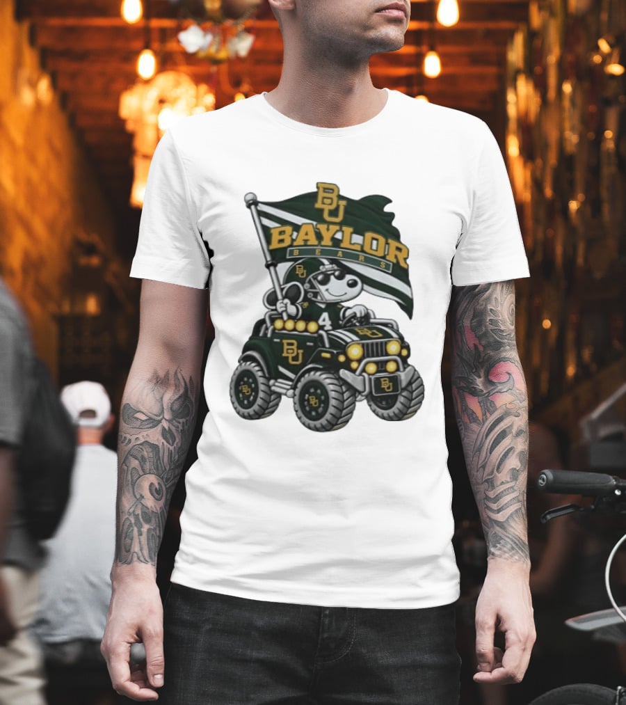 Baylor Bears Snoopy Driving Jeep With BU Flag NCAA Football T-Shirt