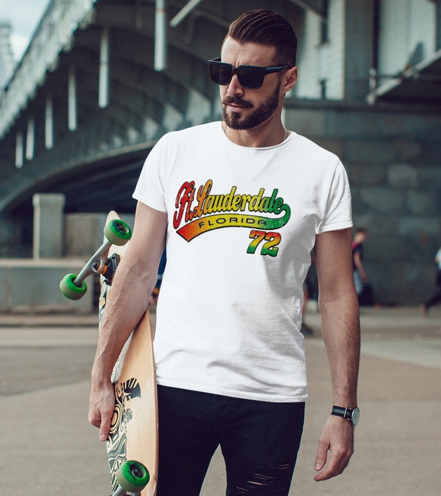 Ft. Lauderdale Florida 72 Vintage Style Retro Font T-Shirt