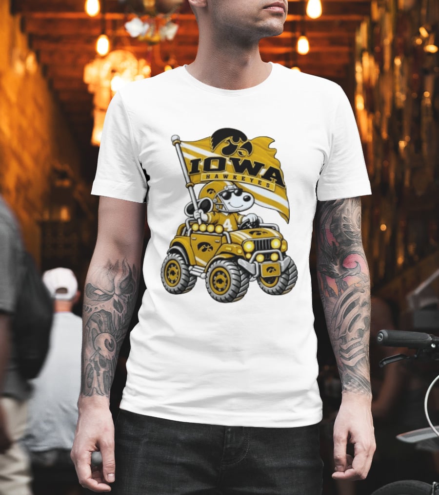 Iowa Hawkeyes Snoopy Offroad Jeep Adventure NCAA Football Flag T-Shirt
