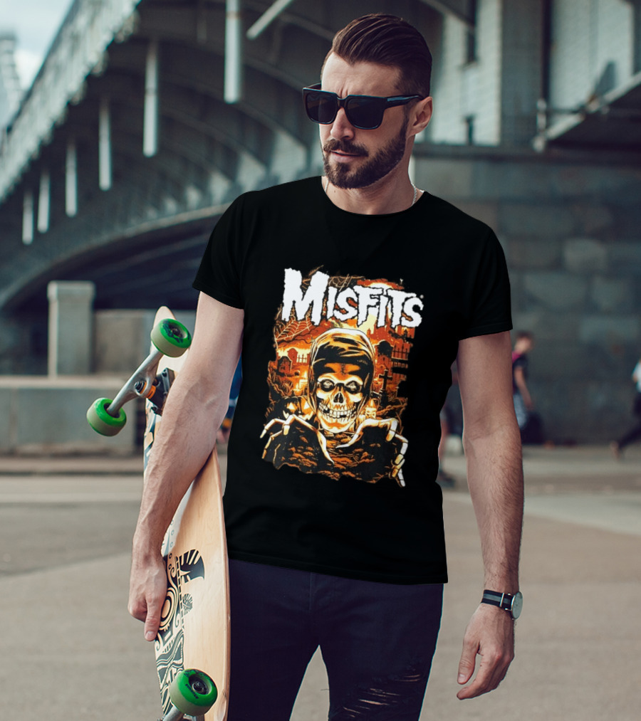 Misfits Fiend Skull Graveyard Horror Scene T-Shirt