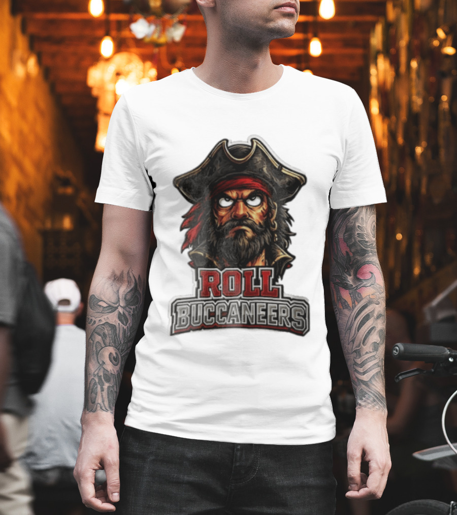 Tampa Bay Buccaneers Roll Pirate Captain Face Red Bandana T-Shirt