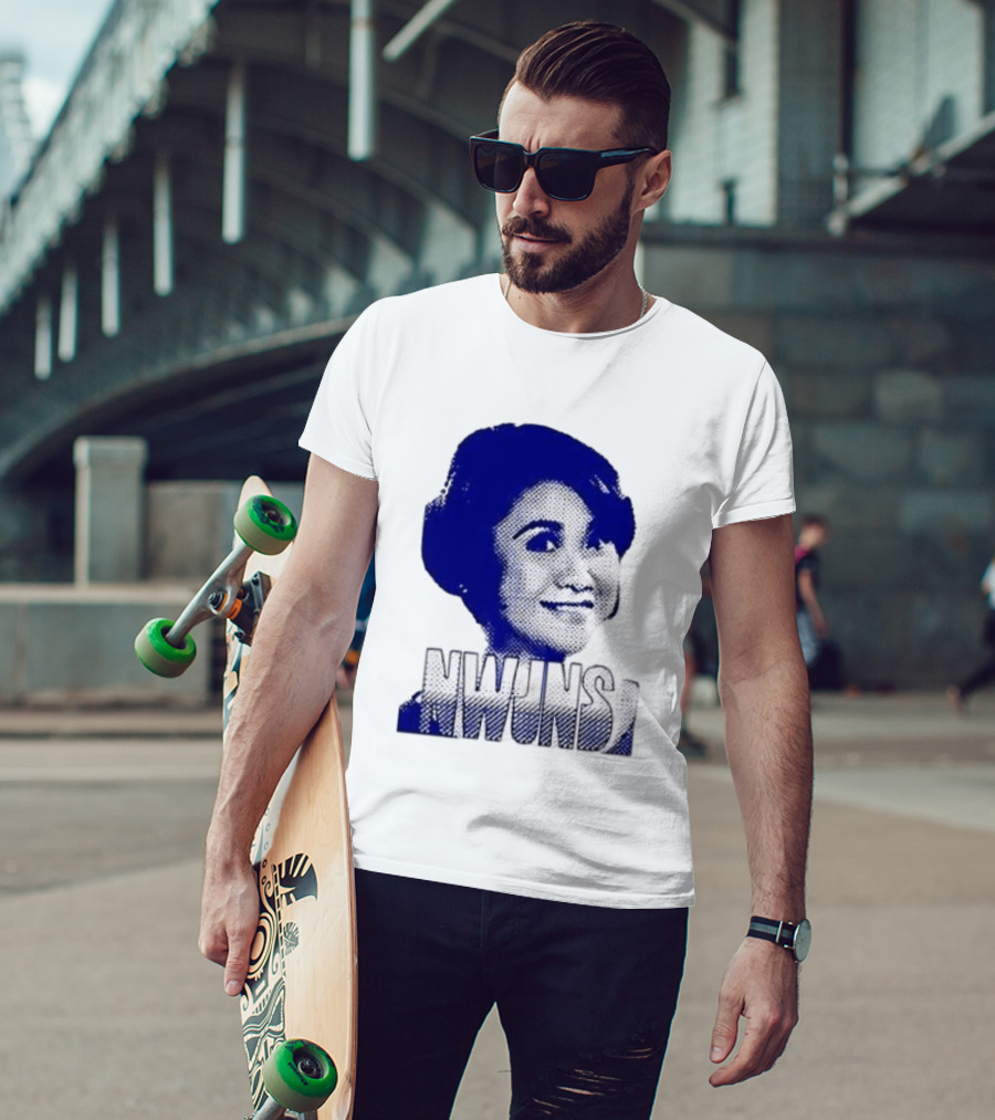 Newjeans Domingo NWJNS Retro Pop T-Shirt