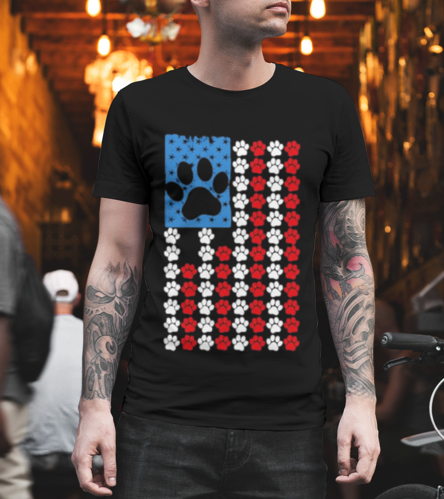 American Flag Paw Print Patriotic Animal Lover Dog Cat Pet Iconic USA Pride T-Shirt