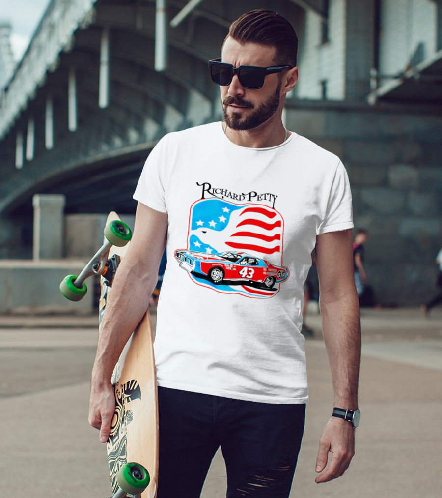 Richard Petty NASCAR Racing Car 43 STP American Flag T-Shirt