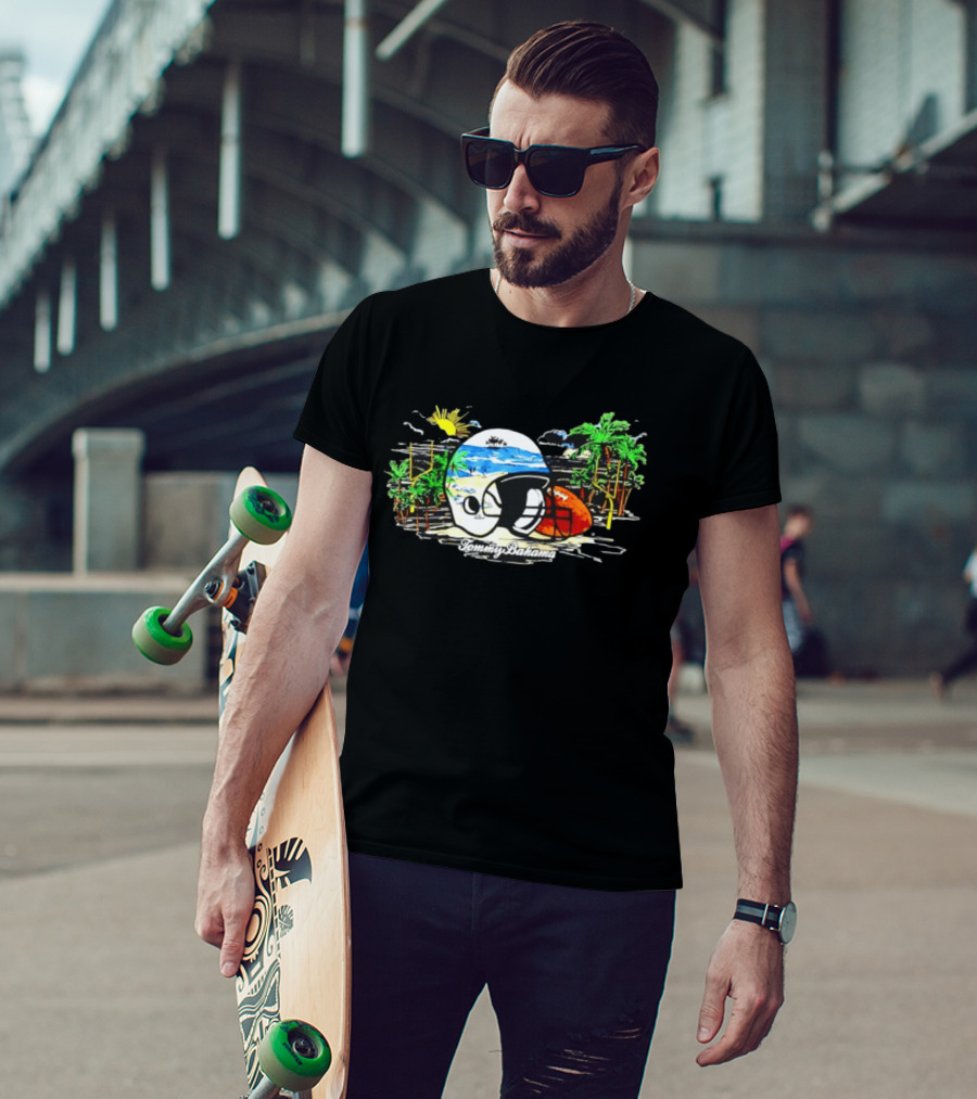 Chicago Bears Tommy Bahama Oasis Endzone Tropical Helmet Football Scene T-Shirt