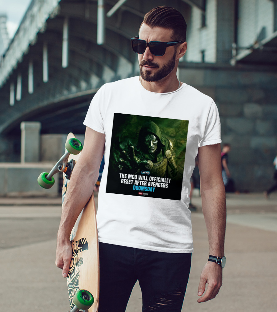 Avengers Doomsday MCU Reset Announcement Super Universe News T-Shirt