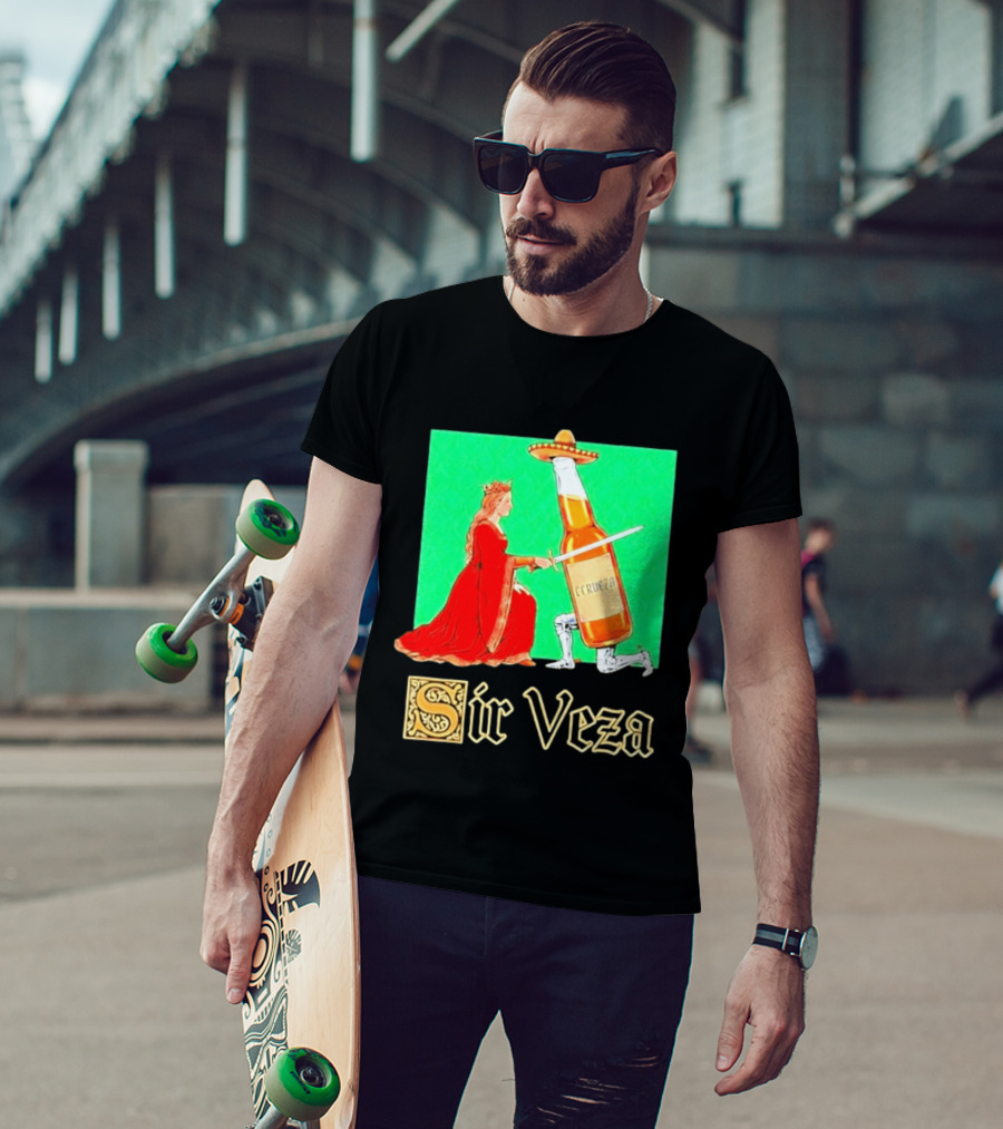 Sir Veza Cerveza Beer Bottle Knighted By Queen Sombrero T-Shirt