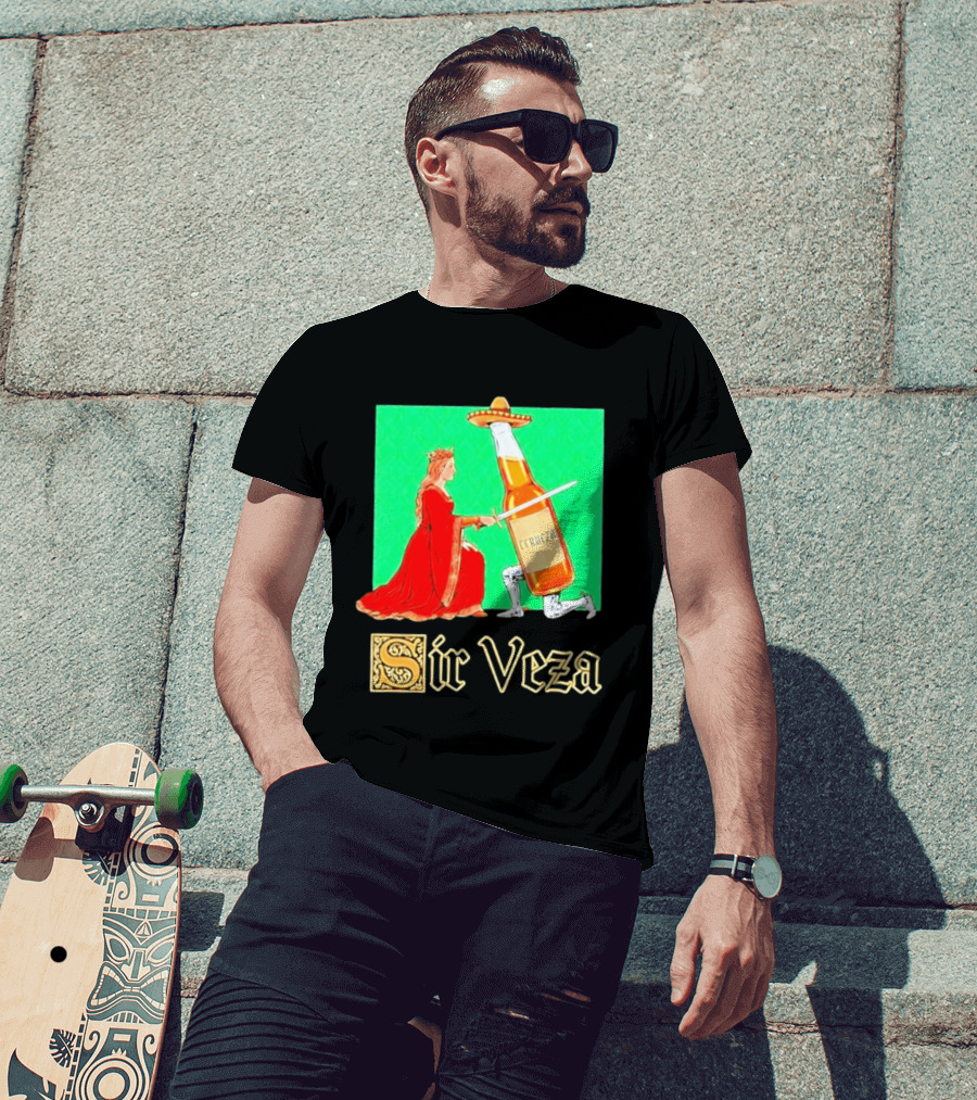 Sir Veza Cerveza Beer Bottle Knighted By Queen Sombrero T-Shirt