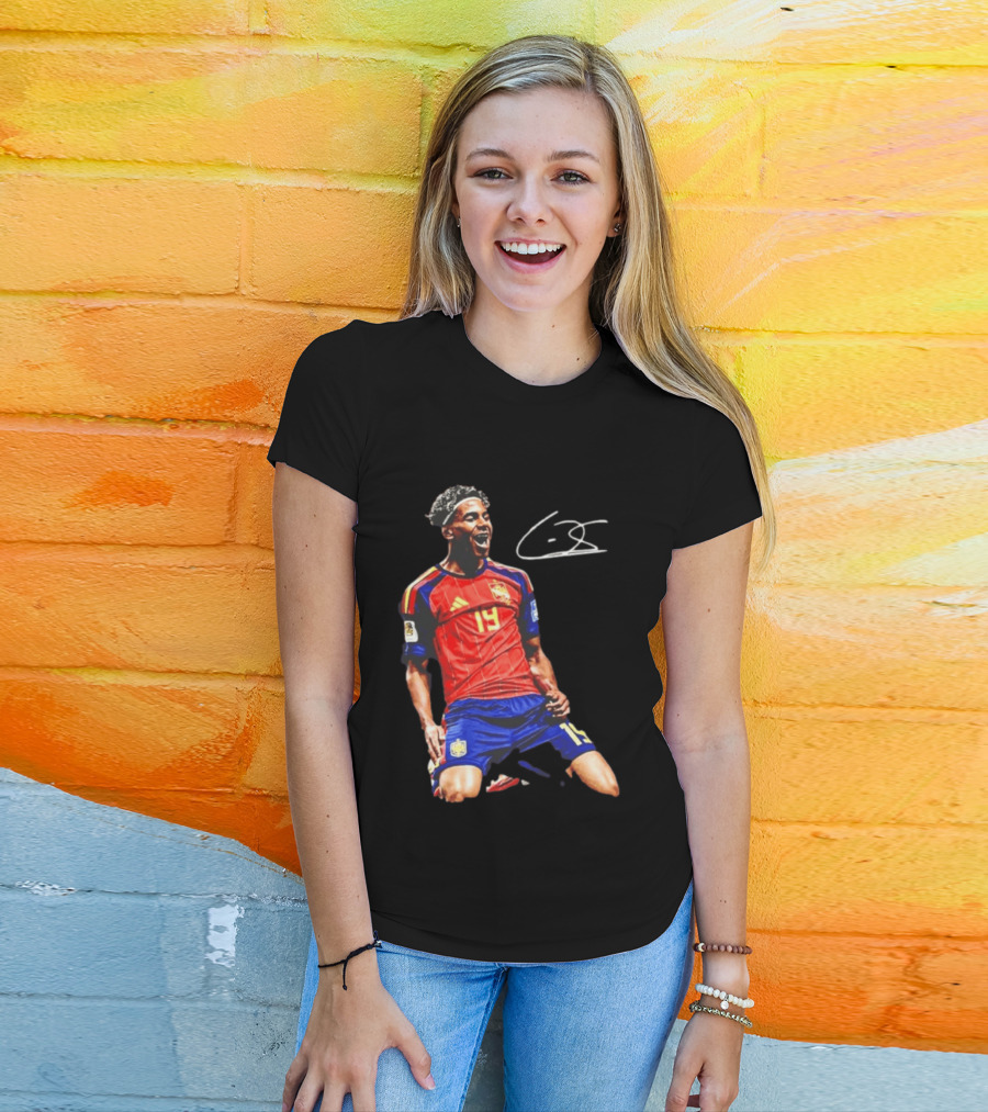 19 Lamine Yamal Spain National Football Team Soccer Jersey Celebration T-Shirt