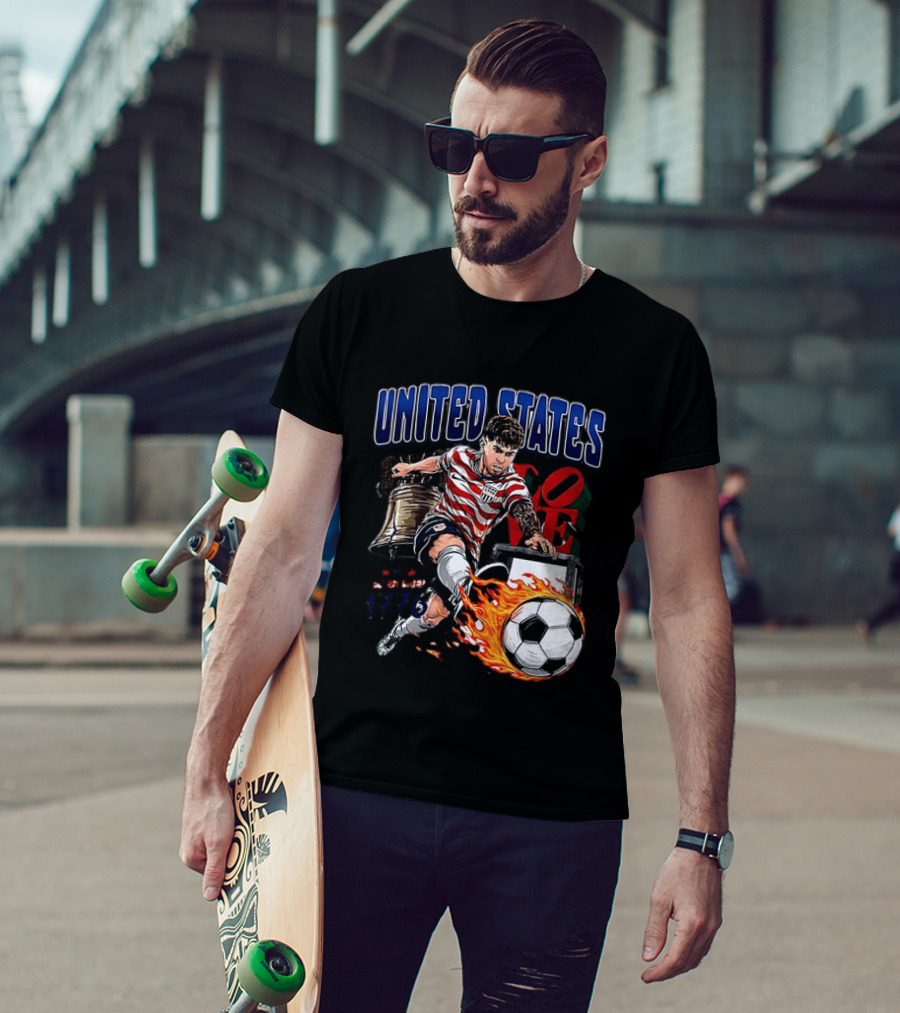 Christian Pulisic United States Soccer Fireball Liberty Bell Established 1776 T-Shirt
