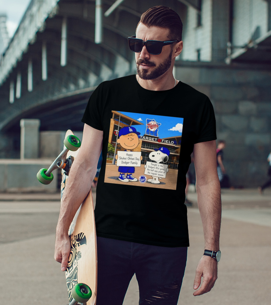 Snoopy And Charlie Brown Happy Shohei Ohtani Day Dodgers Twins Target Field T-Shirt