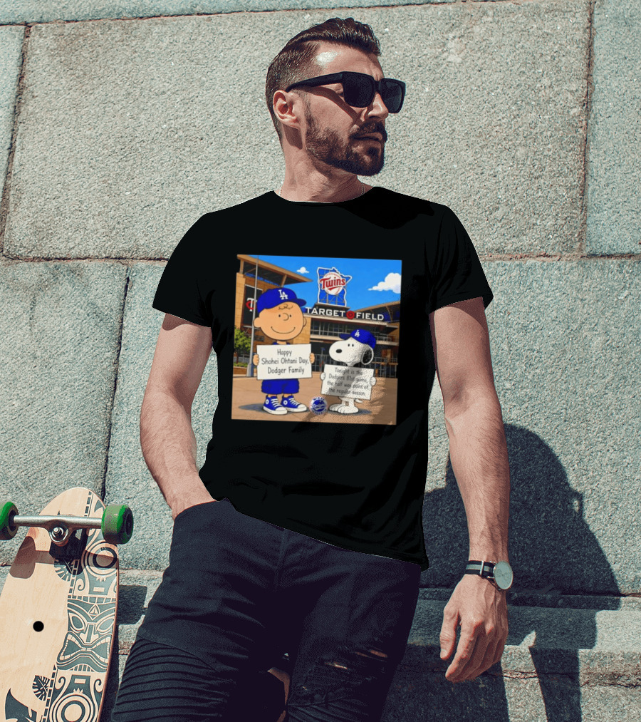 Snoopy And Charlie Brown Happy Shohei Ohtani Day Dodgers Twins Target Field T-Shirt