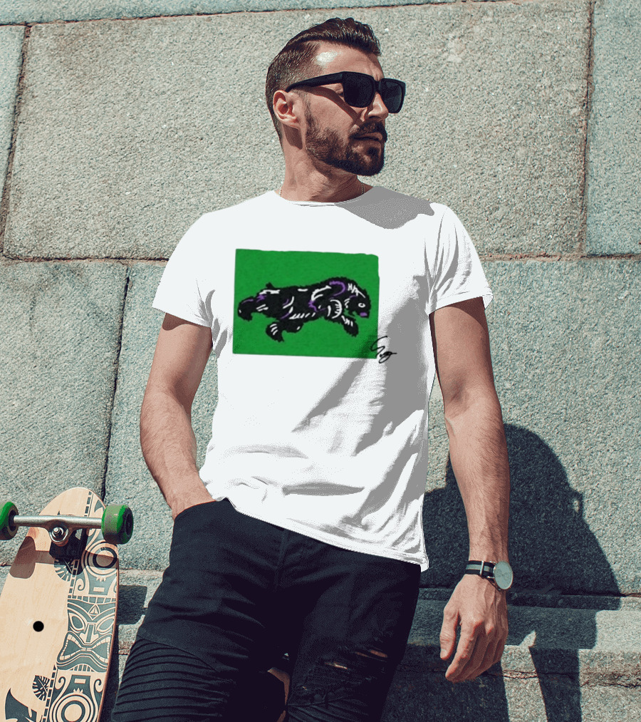 Mako Komuro 2026 Black And Purple Bear On Green T-Shirt