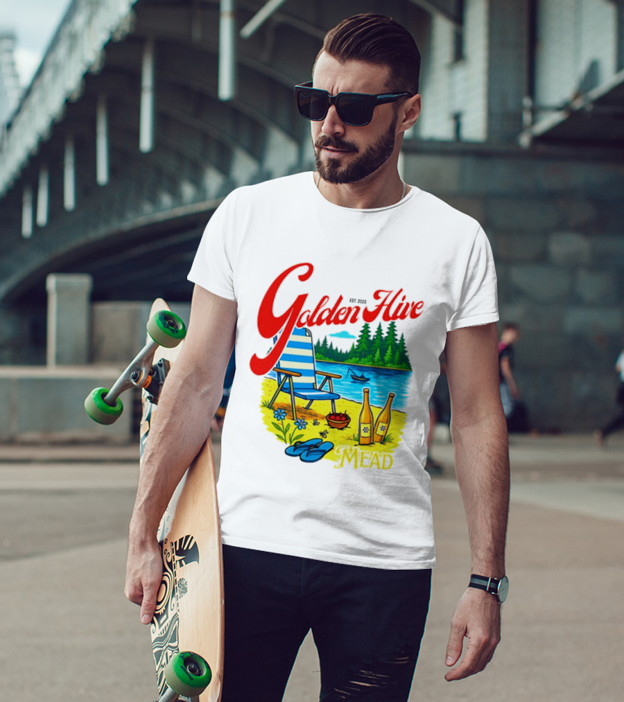 Golden Hive Mead Est 2023 Lakefront Bliss Vintage Escape T-Shirt