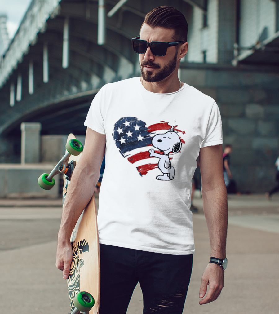 Snoopy Woodstock American Flag Heart Hug T-Shirt