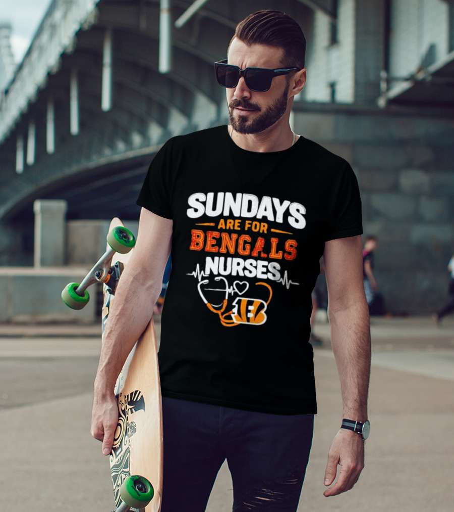 Sundays Are For Bengals Nurses Football Heartbeat Stethoscope 18 T-Shirt