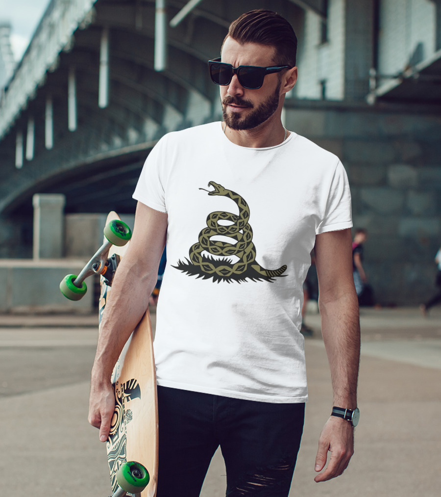 Gadsden Snake Iconic Coiled Rattlesnake T-Shirt