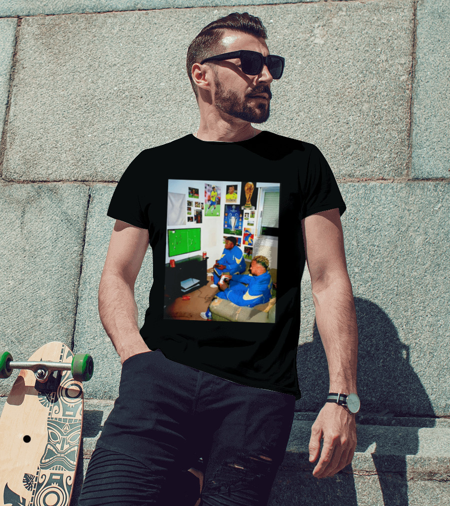 Brazil National Team Neymar Vinícius Júnior Playing Video Games Football S T-Shirt