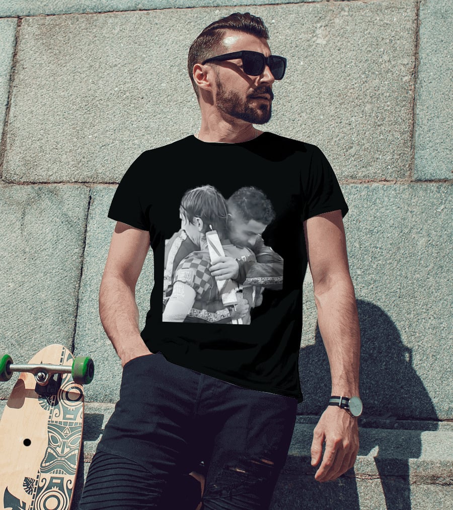 Luka Modric Cristiano Ronaldo Embrace Football Respect UEFA Nations League Croatia Portugal T-Shirt
