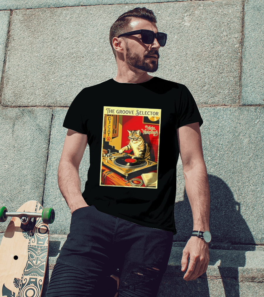 The Groove Selector DJ Cat Vinyl Vibrations Turntable Music Lover T-Shirt