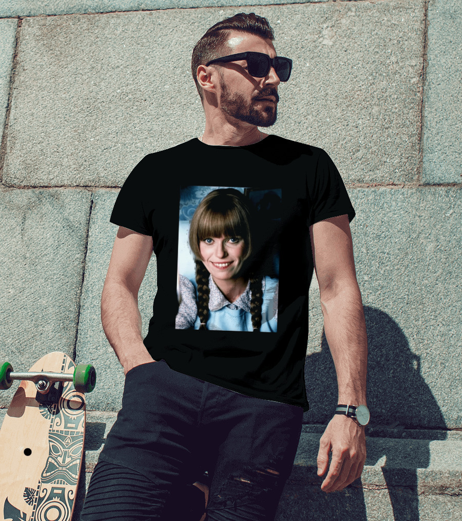 Louise Lasser Star Of TV’s Mary Hartman Is Dead At 87 T-Shirt