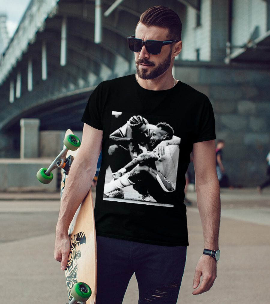 Neymar Jr And Raphinha Emotional Moment Brazil National Football Team T-Shirt