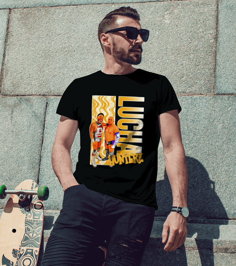 Lucha Hunterz Wrestlers Duo With Llamas And Gold Accents T-Shirt