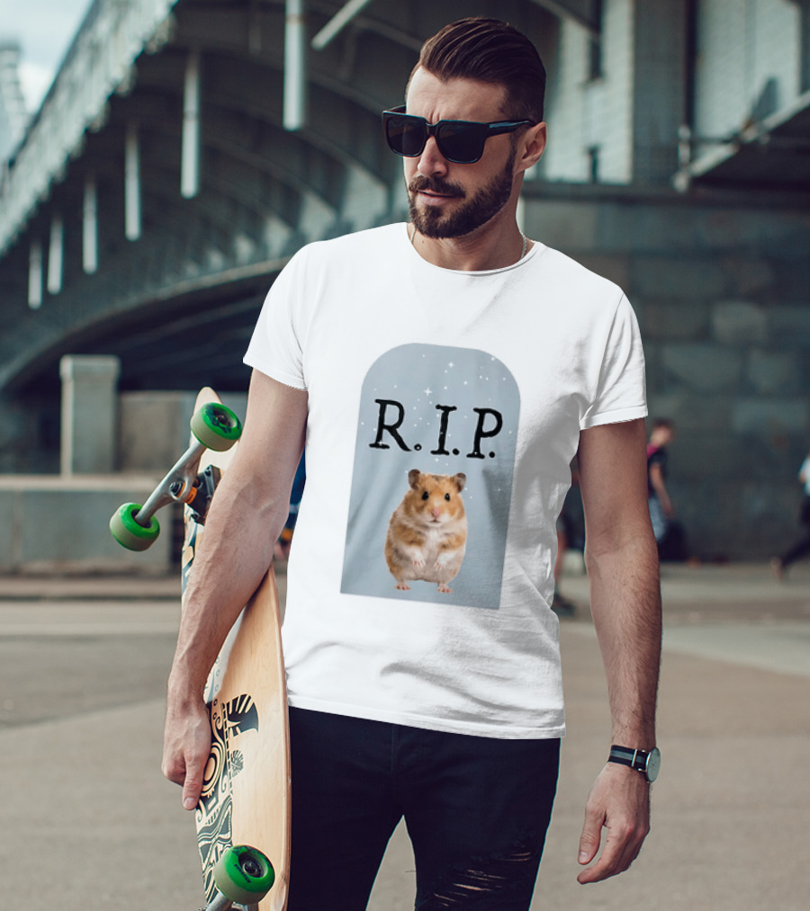 R.I.P. Lil Cenat Hamster Memorial With Stars And Clouds T-Shirt