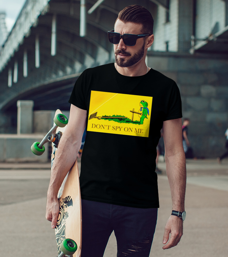 Portland Frog Don't Spy On Me Anti Flock Camera T-Shirt