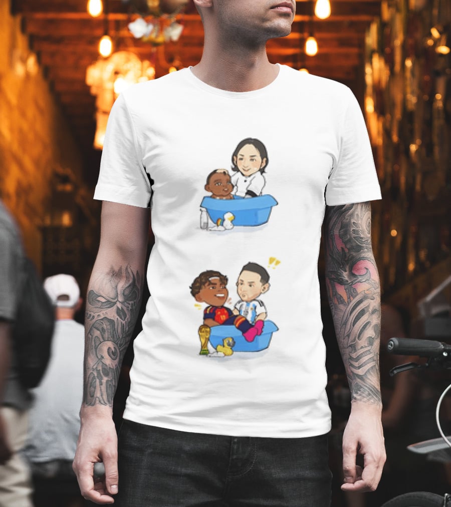 Lamine Yamal Lionel Messi Chibi Bathtub FC Barcelona Cartoon T-Shirt