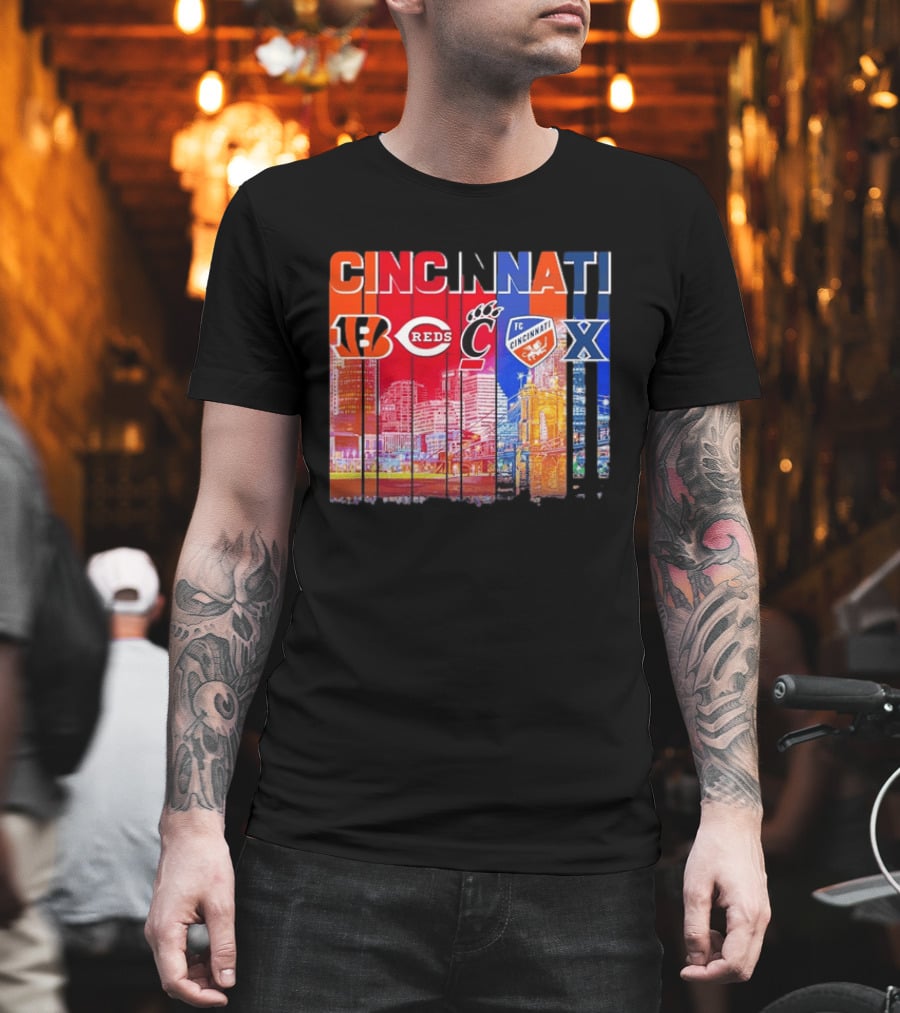 Cincinnati Bengals Reds Bearcats FC Xavier Skyline T-Shirt