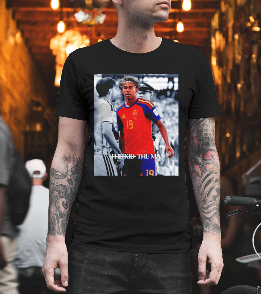 Spain 19 Lamine Yamal The Kid The Man T-Shirt
