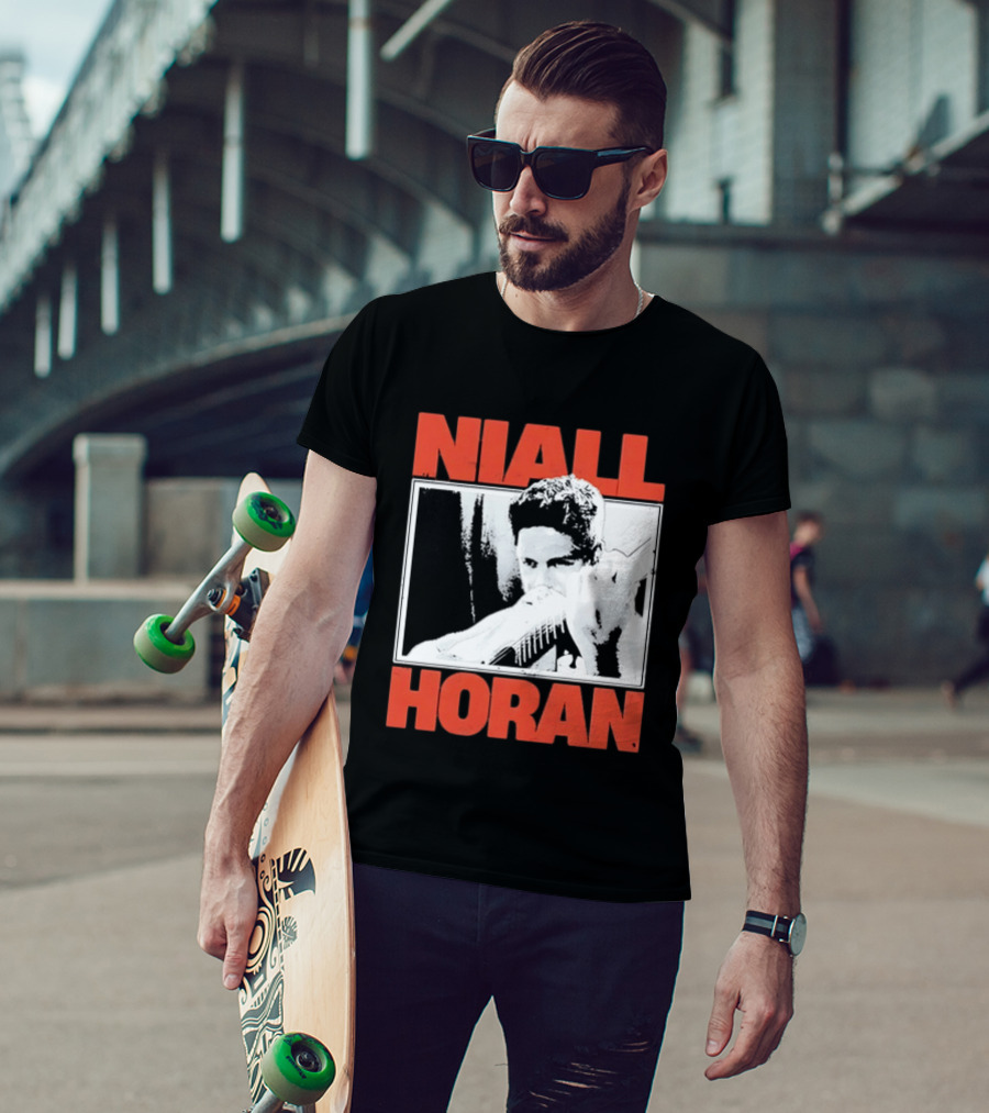 Niall Horan Distressed Guitar Player Image One Direction T-Shirt
