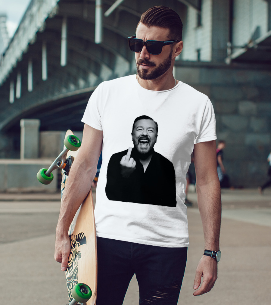 Anh Ricky Gervais Laughing Middle Finger Gesture T-Shirt