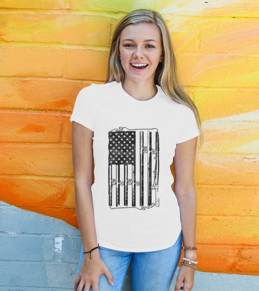 Distressed American Flag Fishing Rod Patriotic USA Angling Stars And Stripes T-Shirt