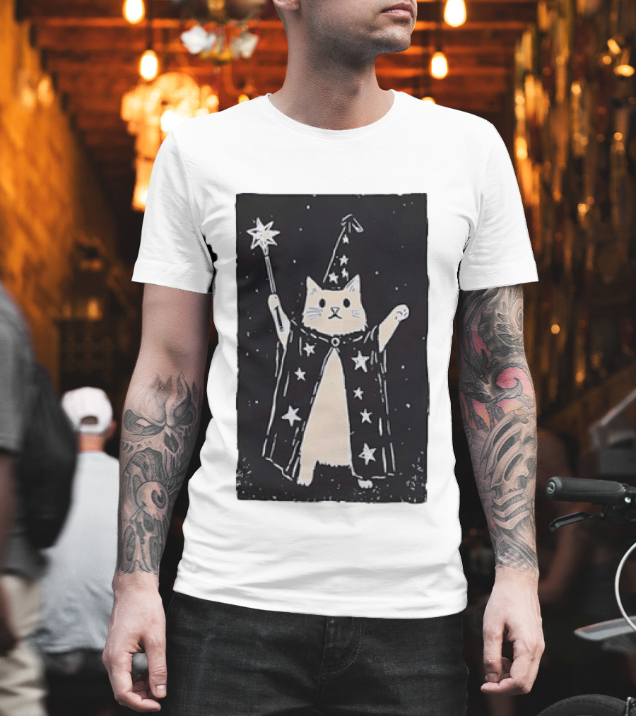 The Magician Cat Tarot Card Wizard Hat Starry Cloak Magic Wand T-Shirt