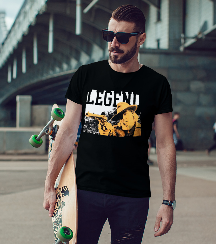 Legend Clint Eastwood Pointing Revolver T-Shirt